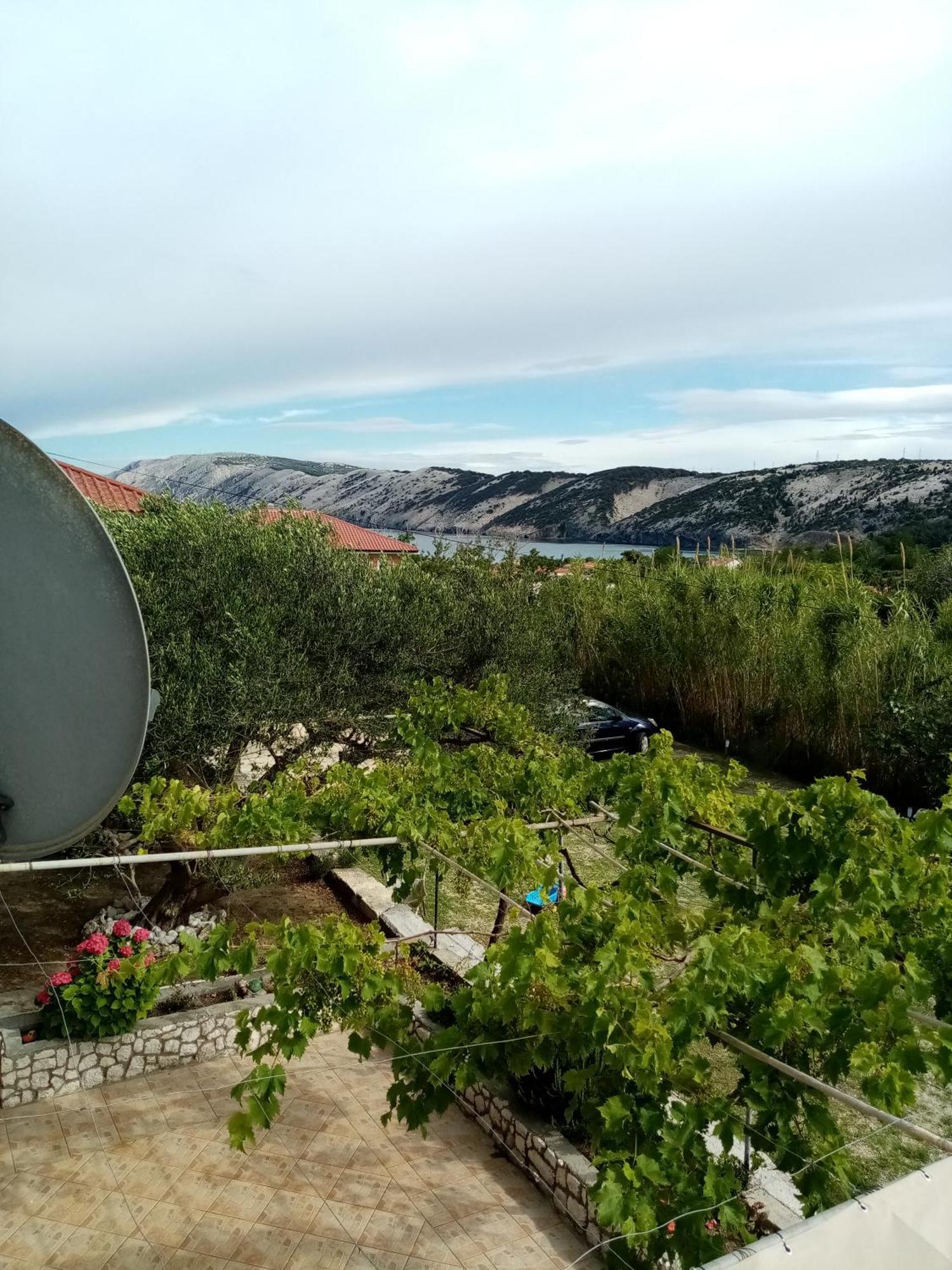 Apartmani Gero Lopar Chambre photo